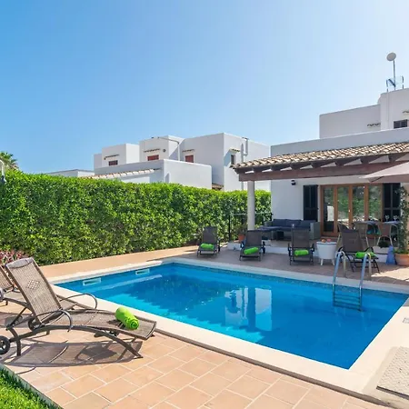 Casa Hector Villa