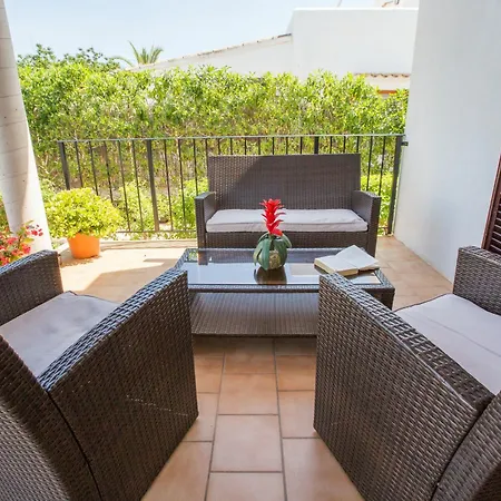 Casa Hector Villa *