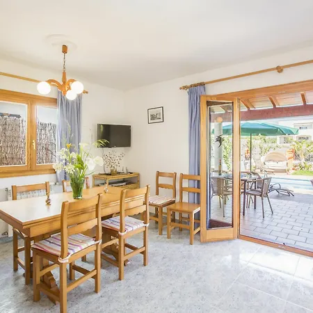 Casa Hector Villa *